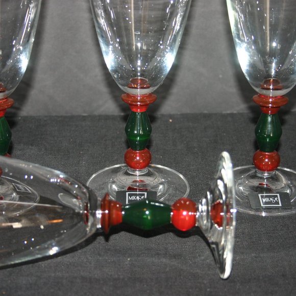 Set of 4 Crystal Mikasa Festive Kensington Goblets made in Slovakia R-647 - Picture 2 of 7